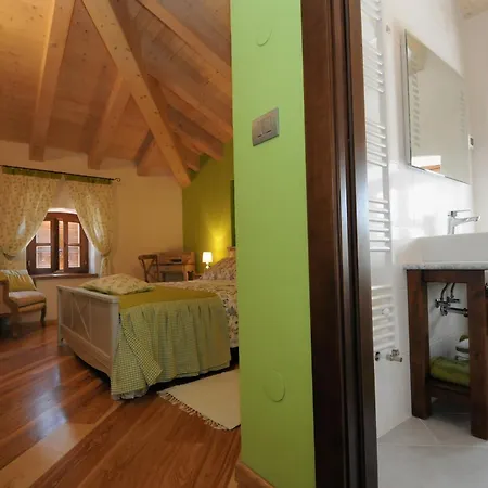 Korta Gira Alojamento de Acomodação e Pequeno-almoço Buici (Istria)